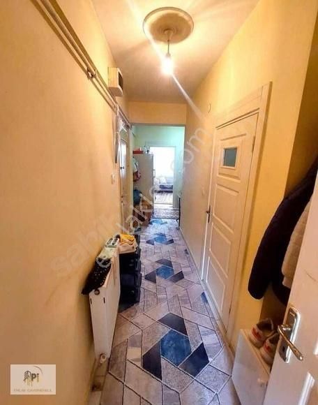Pi Emlak'tan Teraslı Satılık 1+1 Yatırımlık-oturumluk Daire