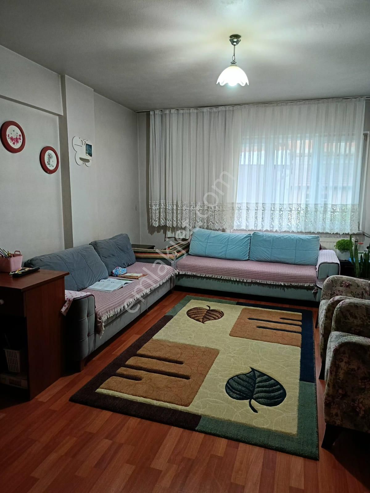 Bursa Emirsultan Satılık 2+1 Daire
