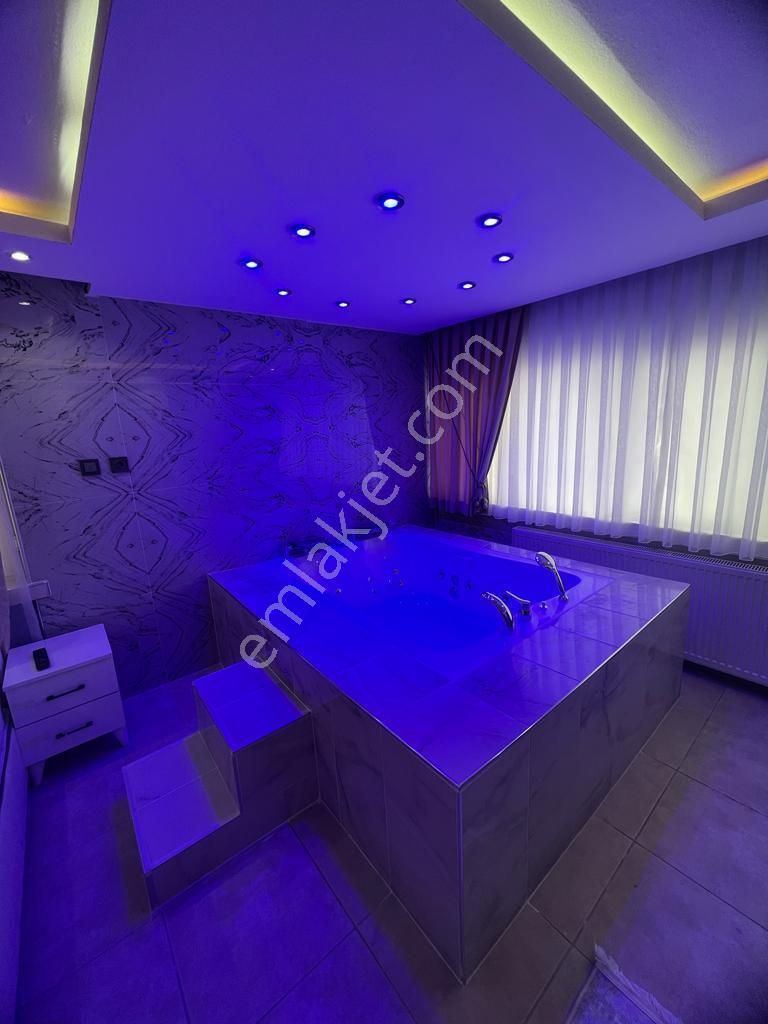 Ankara Sıhhıyede Günlük Haftalık Eşyalı Kiralık Lüks Temiz Daire - Görsel 9