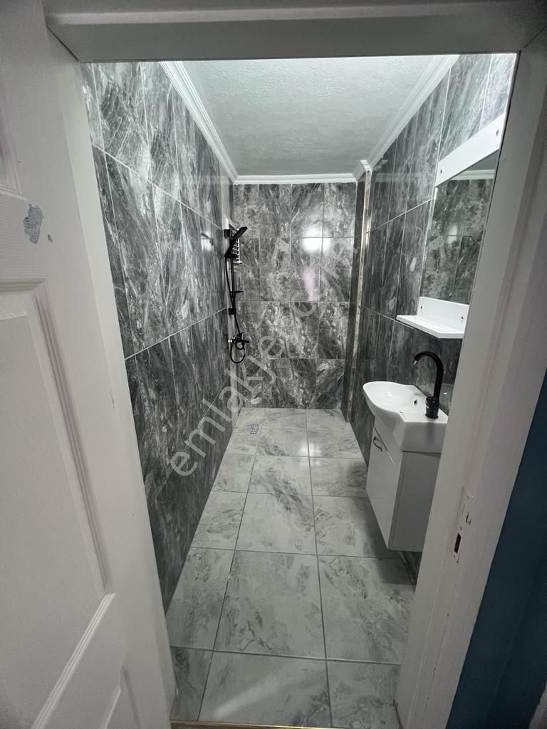 Ankara Sıhhıyede Günlük Haftalık Eşyalı Kiralık Lüks Temiz Daire - Görsel 14