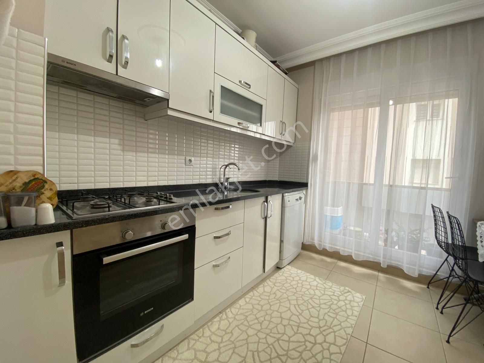 Katta Fırsat Güney Cephe Asansörlü Ayrı Mutfak Temiz 2+1 - Görsel 9