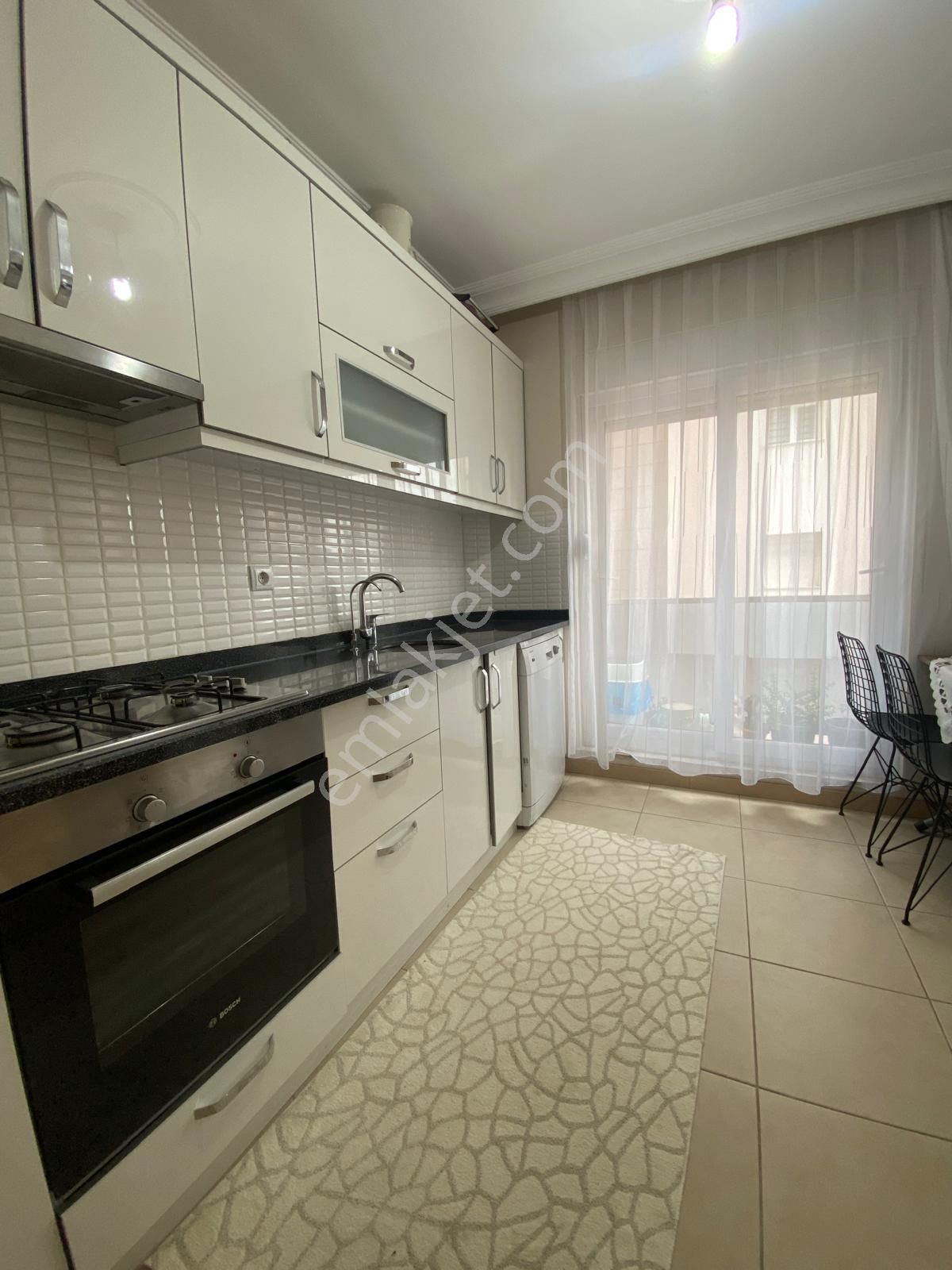 Katta Fırsat Güney Cephe Asansörlü Ayrı Mutfak Temiz 2+1 - Görsel 12