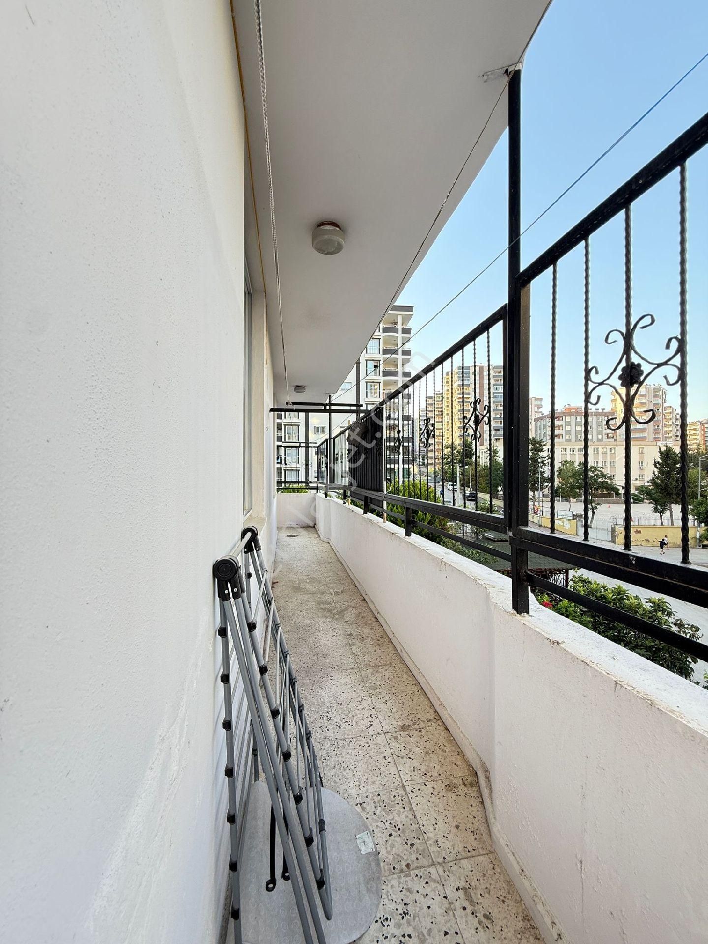 Çukurova Yurt Mahallesinde 3+1 Direk Hasarsız Sınırsız Kredili Cazipp Fiyata Satılık Daire