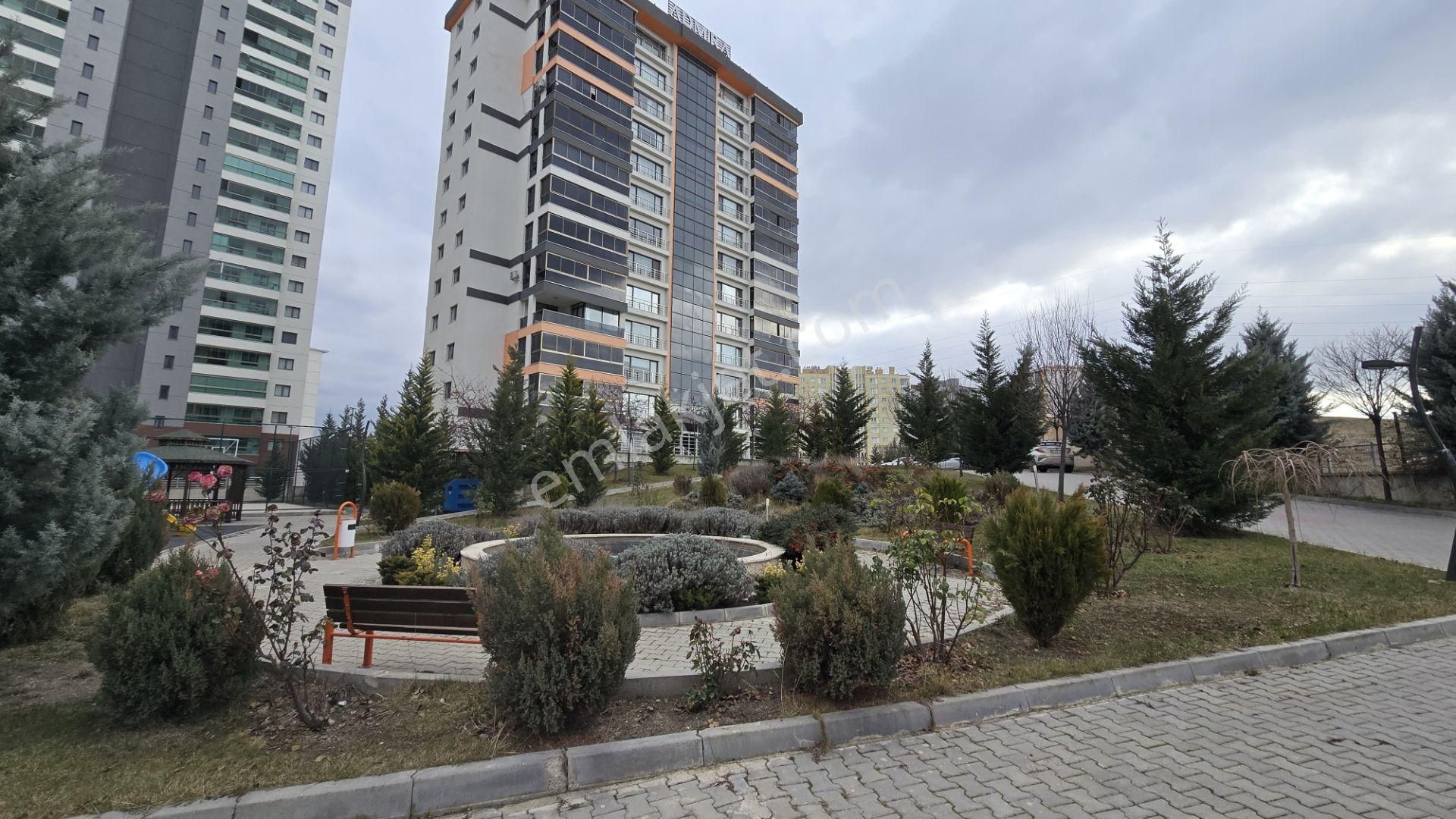 Göksu Admira Sitesi Satık Lüks 4+1 Daire
