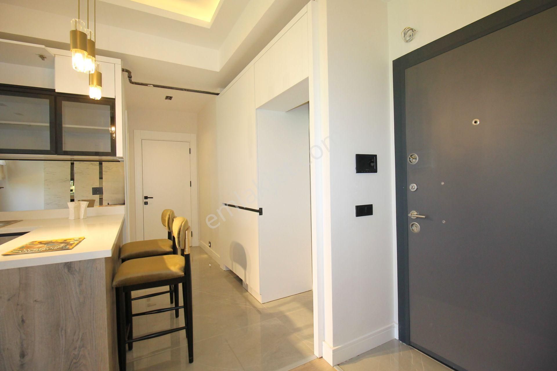 Retro’dan Kaliteli İşçilik Modern Dizayn İle Size Hitap Eden 2+1 Daire - Görsel 15