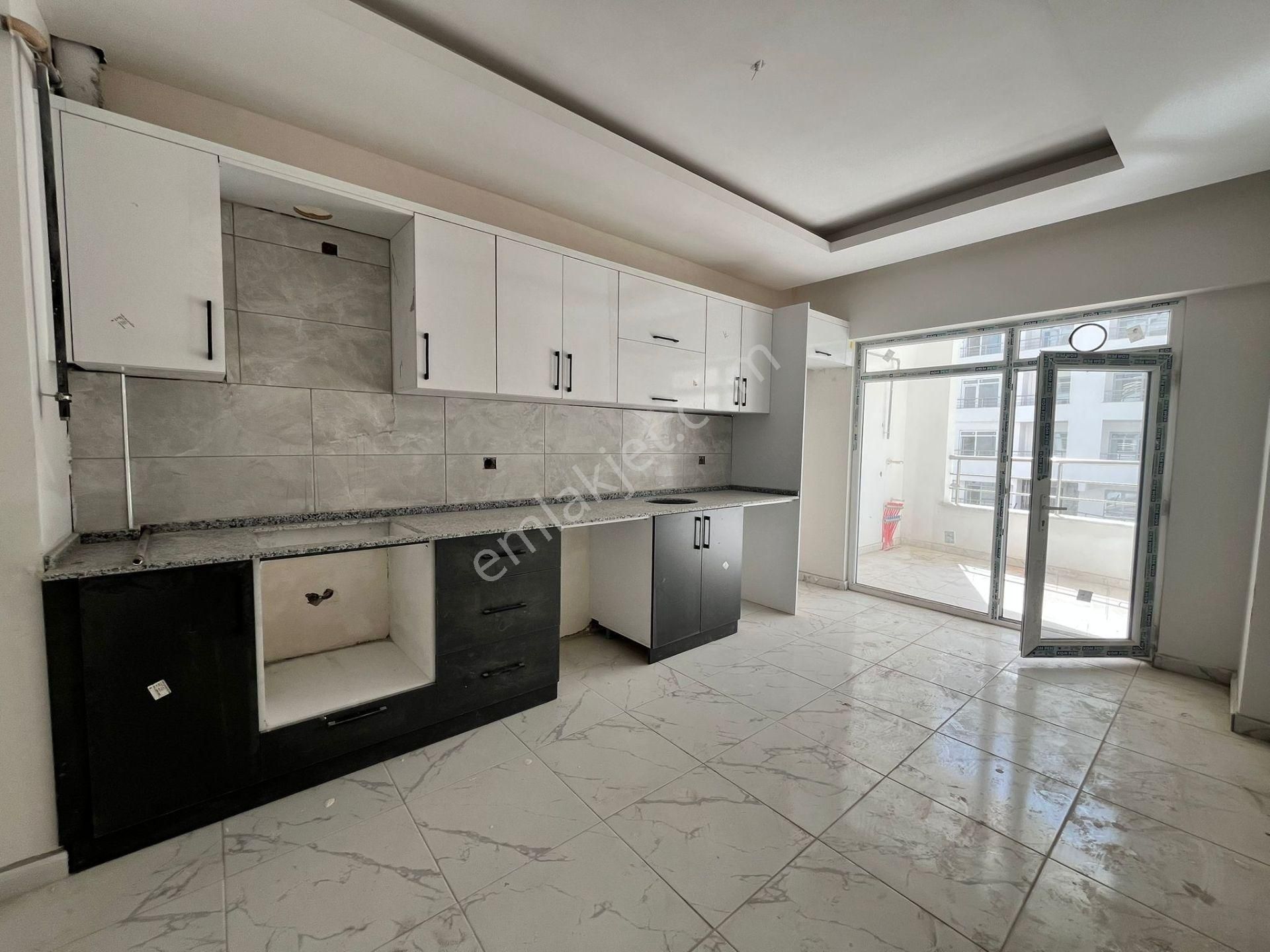 Aras Gyo'dan Fetih Caddesi’nde 3+1 Sıfır Daire