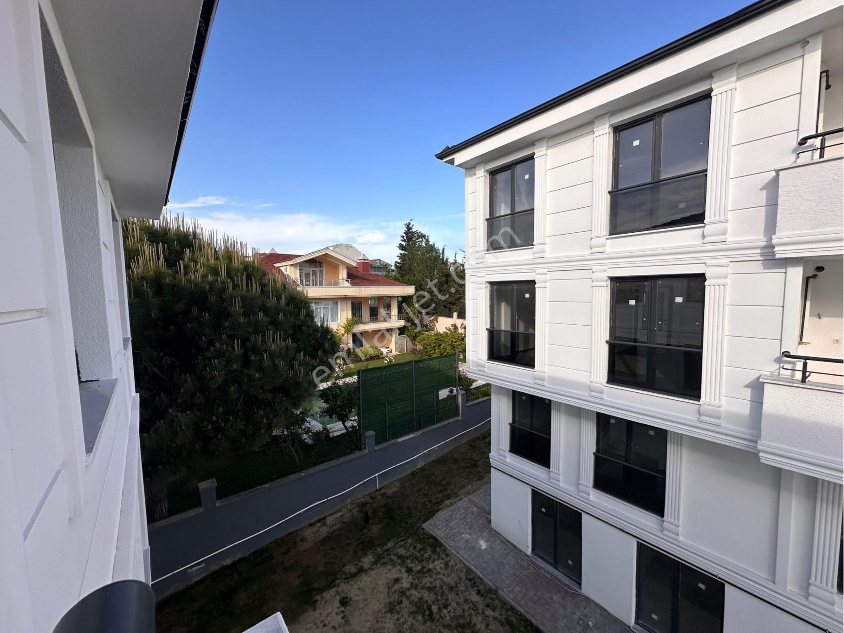 Büyükçekmece Celaliyede Yatırımlık Sıfır Daire