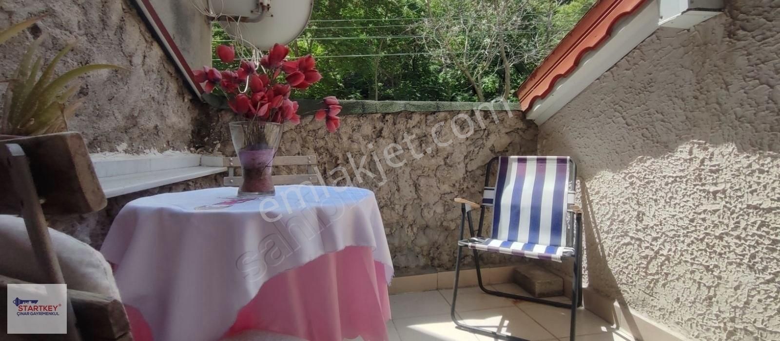 Çift Çınar'dan Tarihi Asansör Sokağında Müstakil Taş Ev - Görsel 9