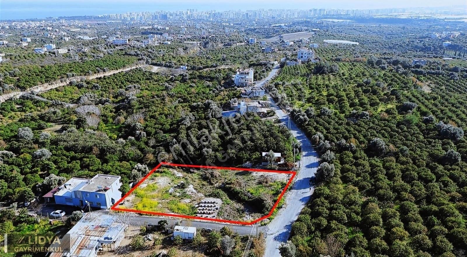 Şehir Ve Deniz Manzaralı 2.032 M2 Müstakil Tapulu