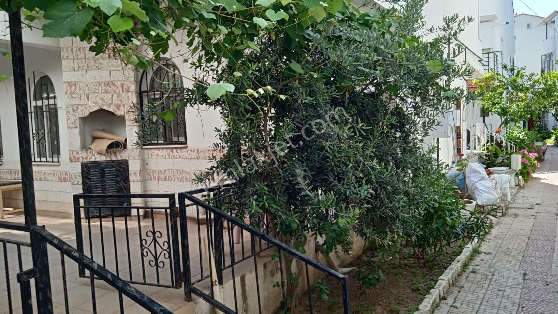 Kuşadası Kiralık Eşyalı Villa Kadınlar Denizinde - Görsel 19