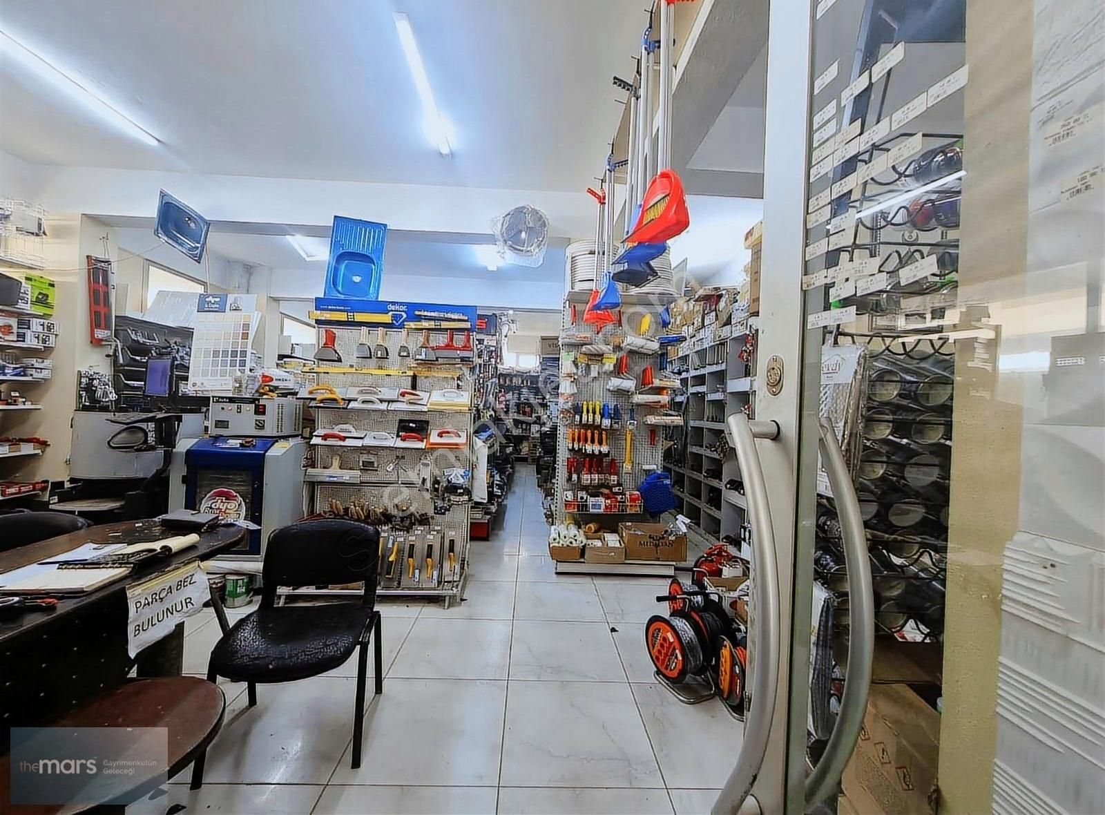 The Mars'tan Kemalpaşa Merkezde Cadde Üstü Devren Kiralık Nalbur
