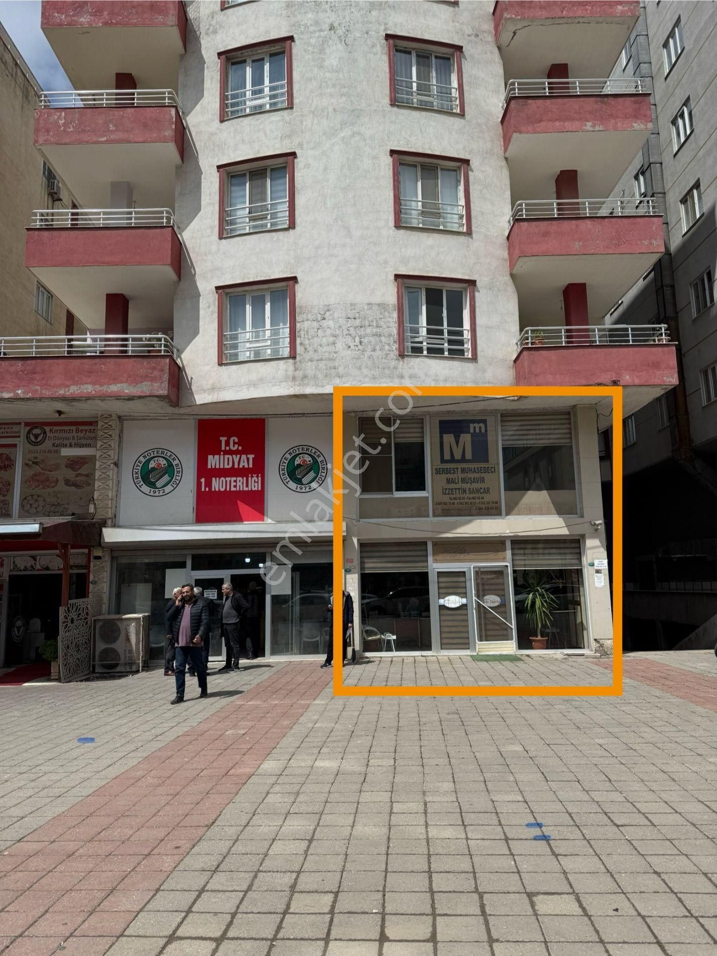 Mimar Emlaktan | Saat Kulesinde | Satılık | Ticari Dükkan