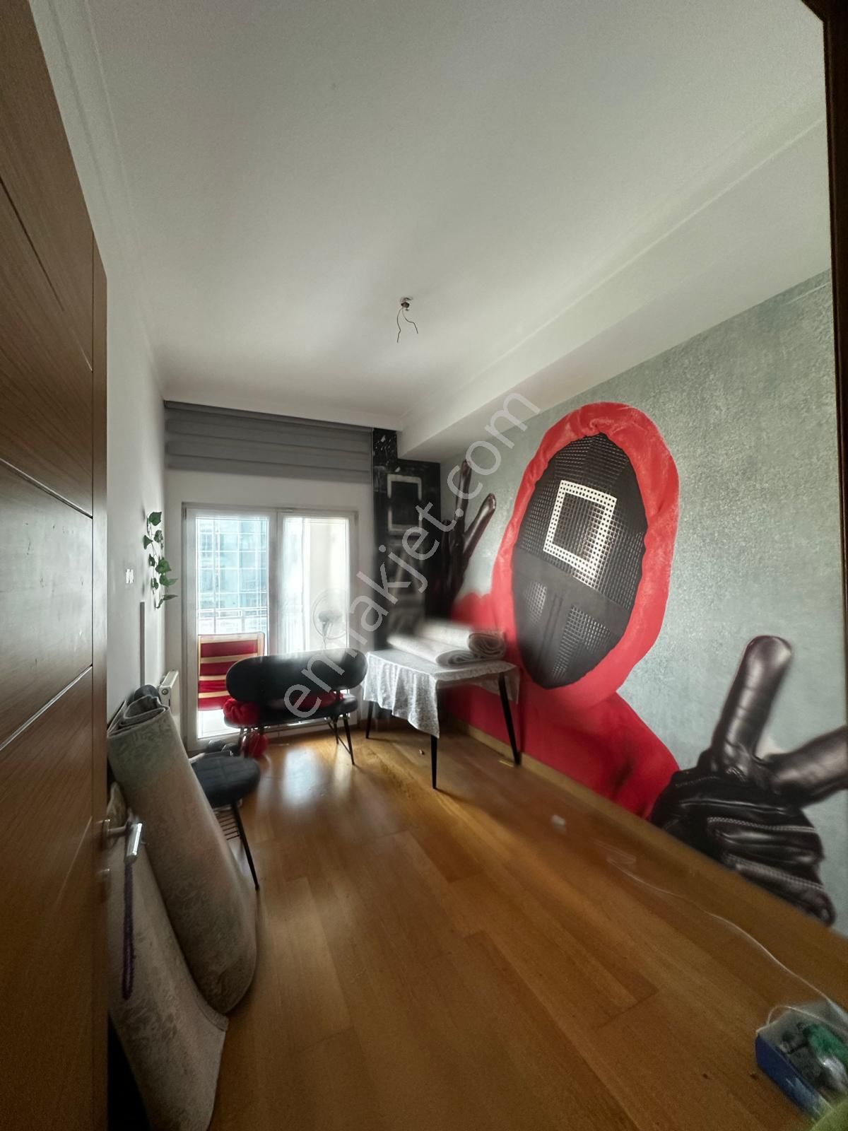 Real İstanbul'da 3+1 Kiralık Daire