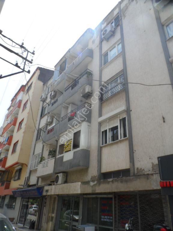 Buca Fil Heykeli Ve Belediye Yakını 3+1 Ve 115 M2 Satılık Daire