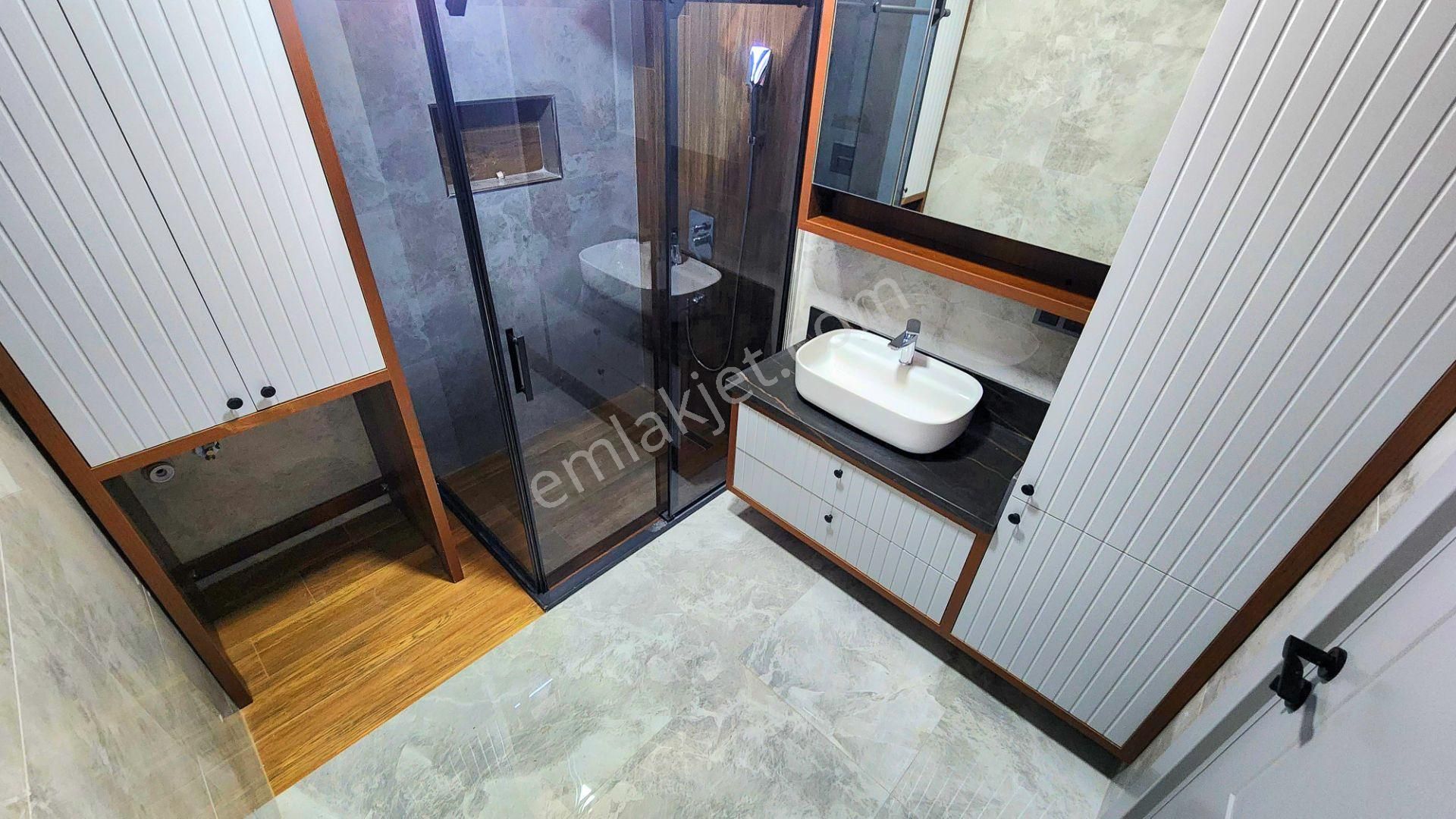 Egenin Kalbinde Havuzlu Site İçerisinde Loft Konseptli 4+1 Villa - Görsel 18