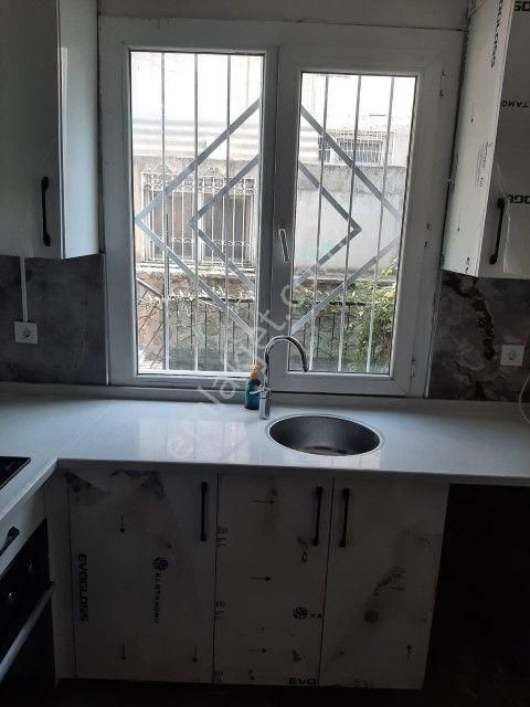Çiğlide 5+1 Tadilatlı Satılık Müstakil Villa