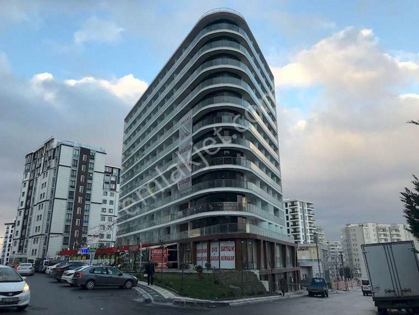 Yaşar Suites'de Eşyalı 1+0 Kiralık Daire