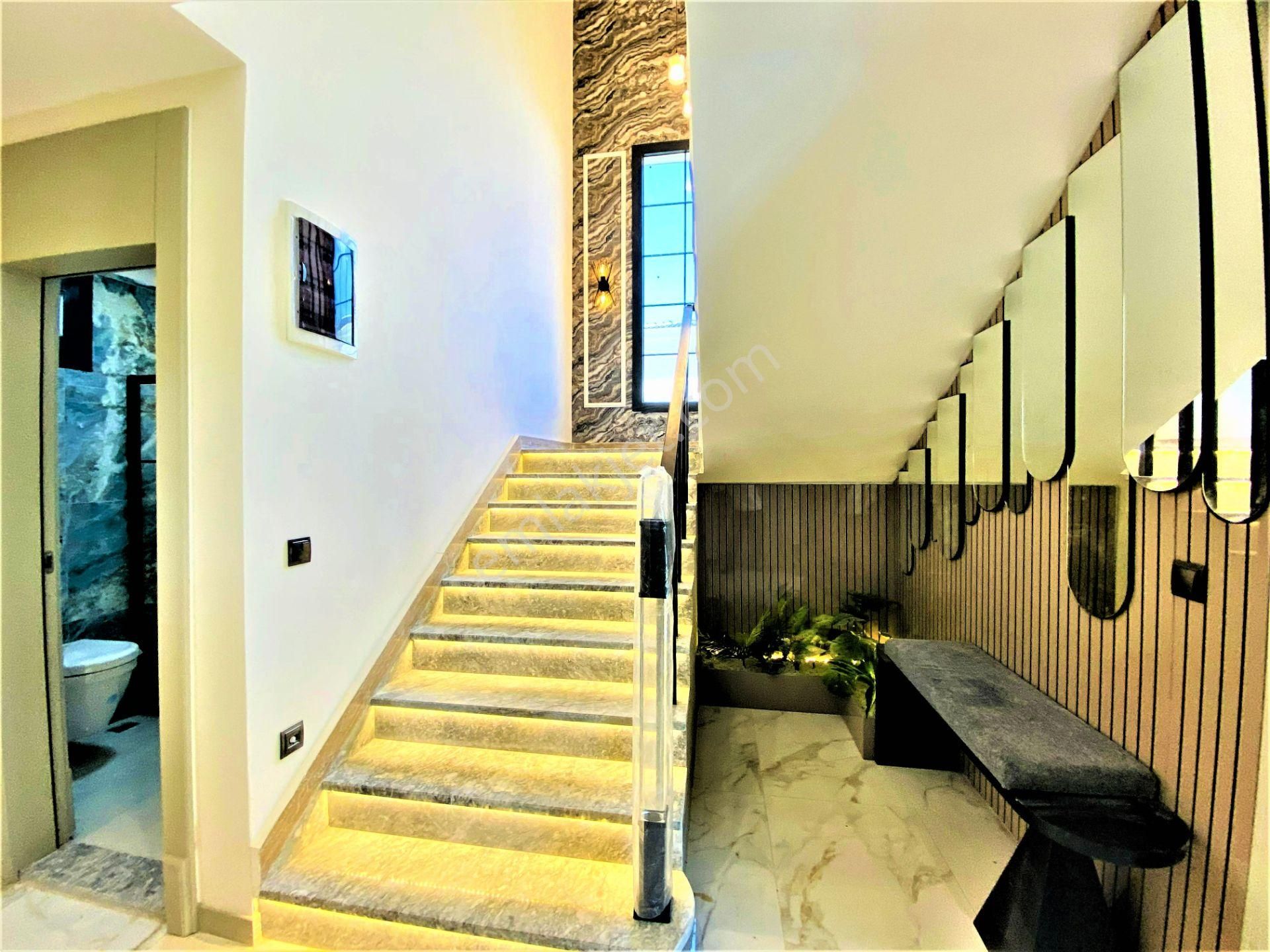 Ak&er Emlak'tan Güre'de 4+1 Sıfır Lüx Satılık Villa - Görsel 20