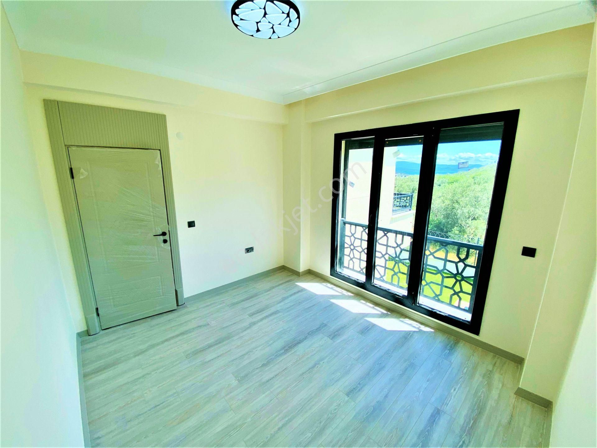Ak&er Emlak'tan Güre'de 4+1 Sıfır Lüx Satılık Villa - Görsel 32
