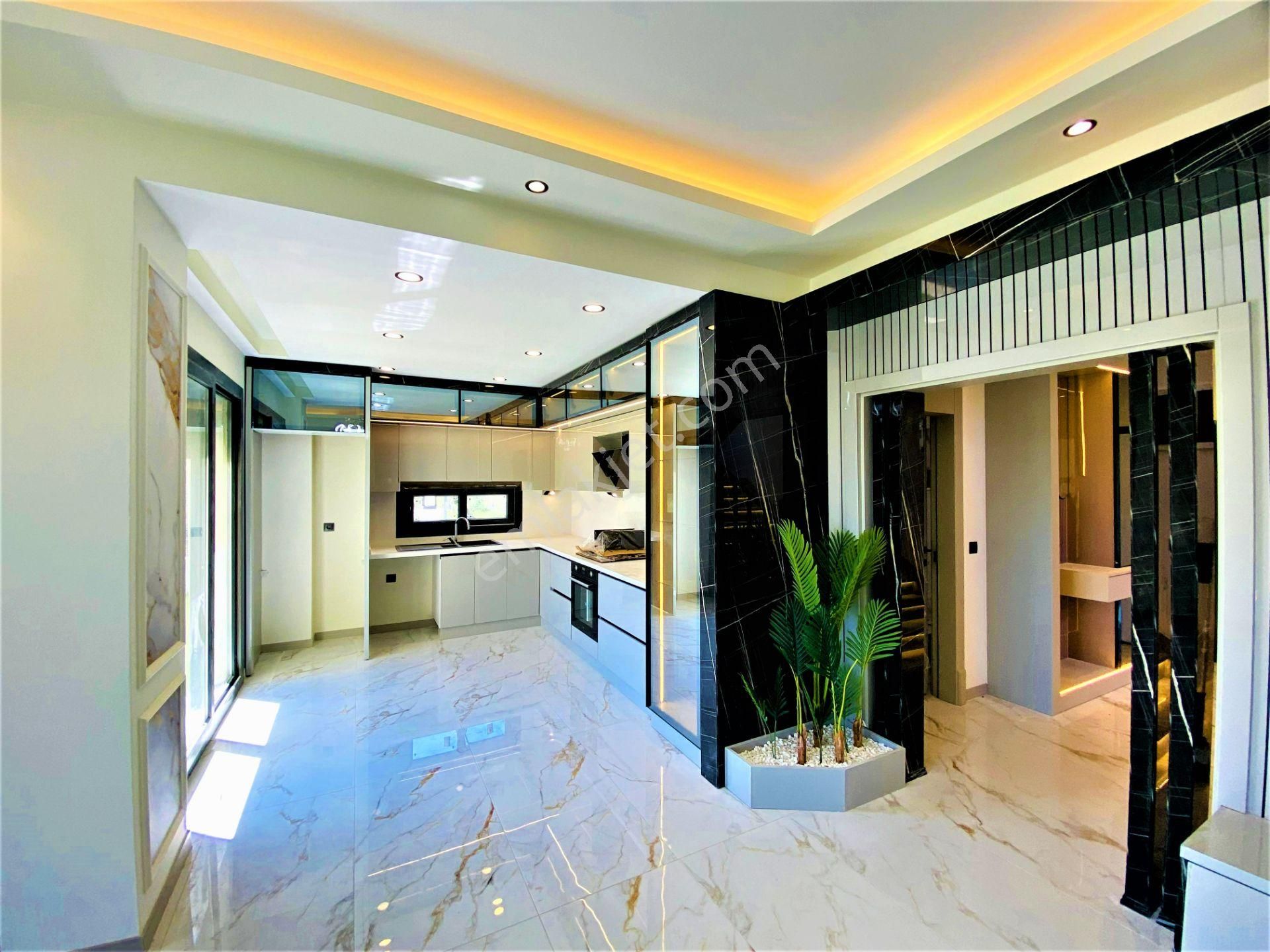 Ak&er Emlak'tan Güre'de 4+1 Sıfır Lüx Satılık Villa - Görsel 16