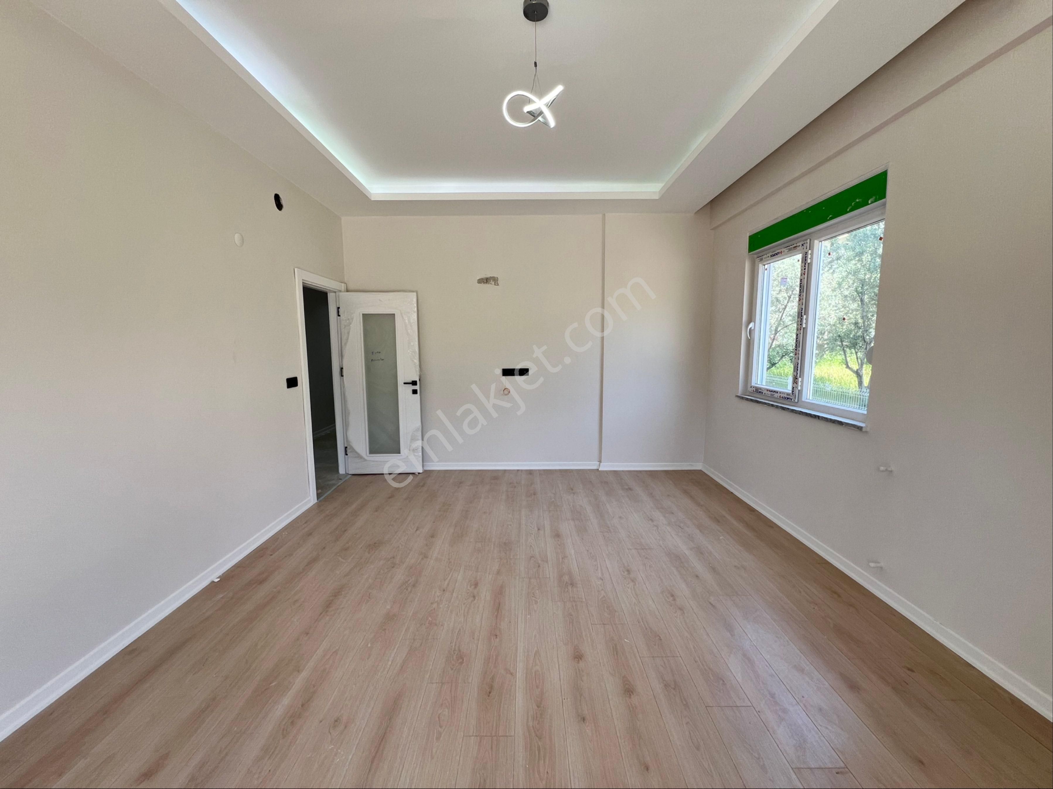 Manavgat Sarılar'da Uygun Fiyata Ebeveyn Banyolu 2+1 Satılık Sıfır Daire