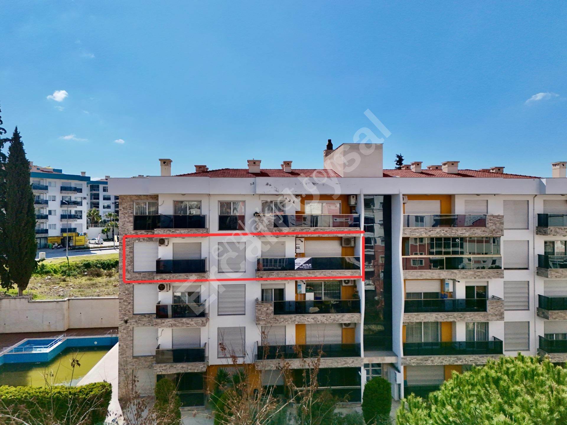 Kuşadası Satılık Otogar Arkasında Arakat 3+1 Daire