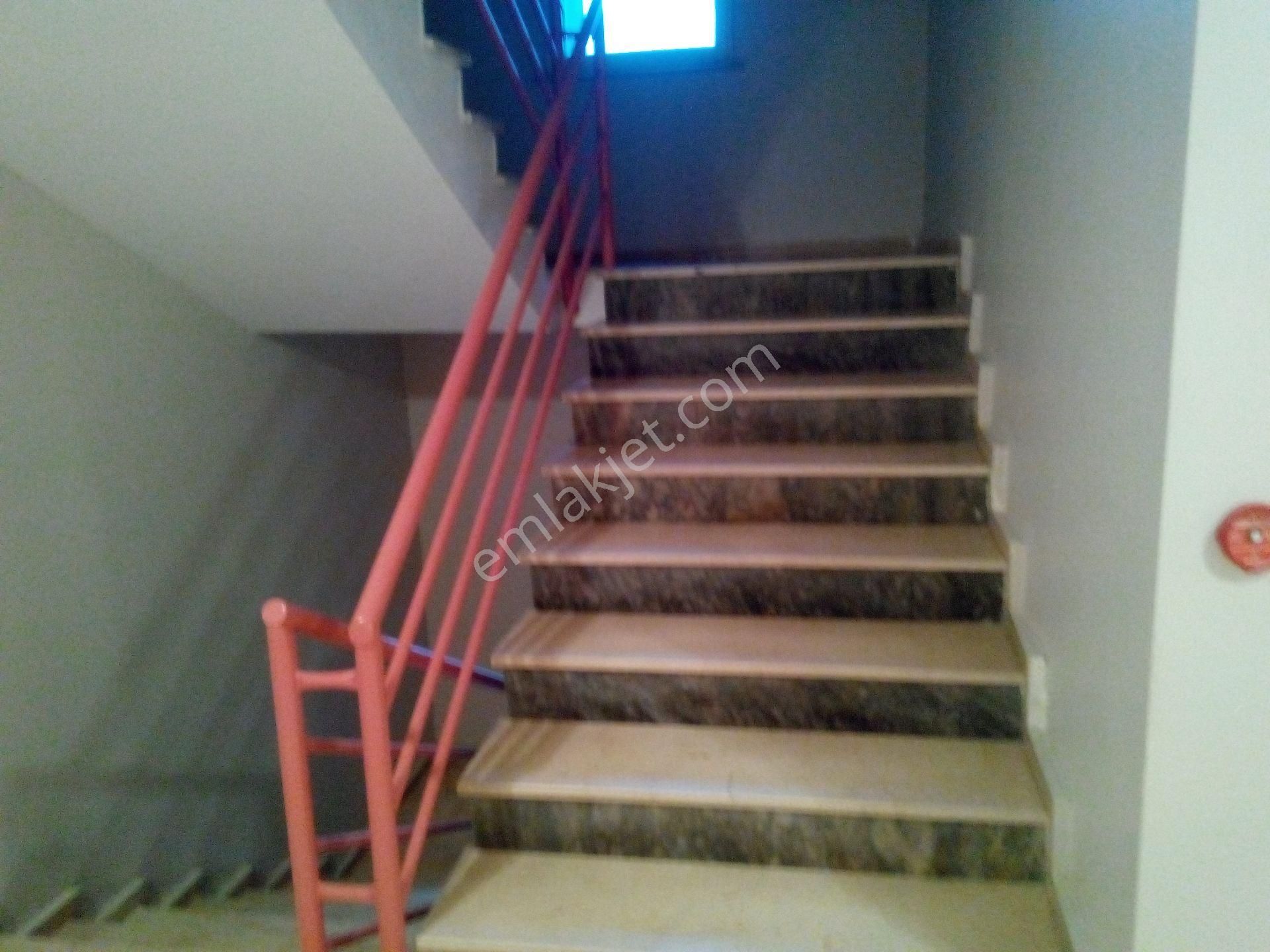 Kapaklı Organize Emlak'tan Yıldızkent Çobanyıldızı Bl.larında 1+1 Eşyalı Kiralık Daire - Görsel 18