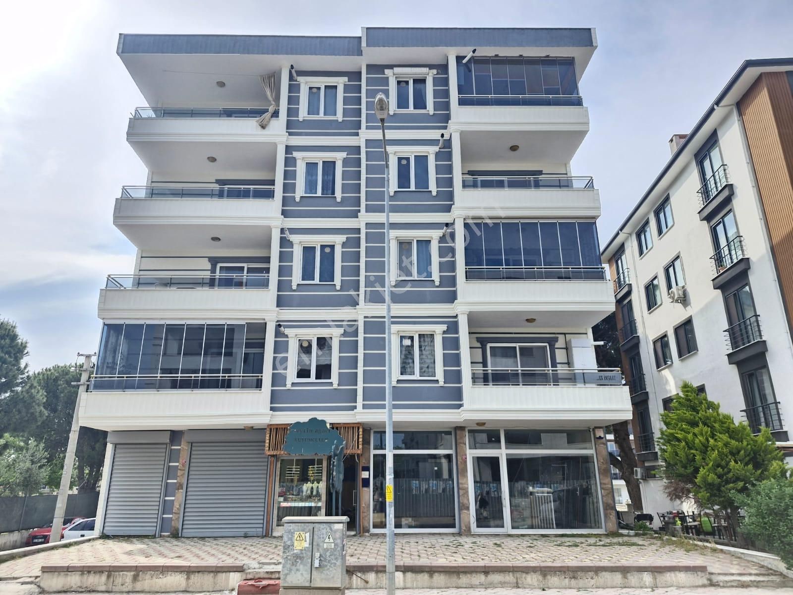 Gömeç Yaya Mah. Cadde Üzerinde Muhtaşem Satılık 3+1 Daire