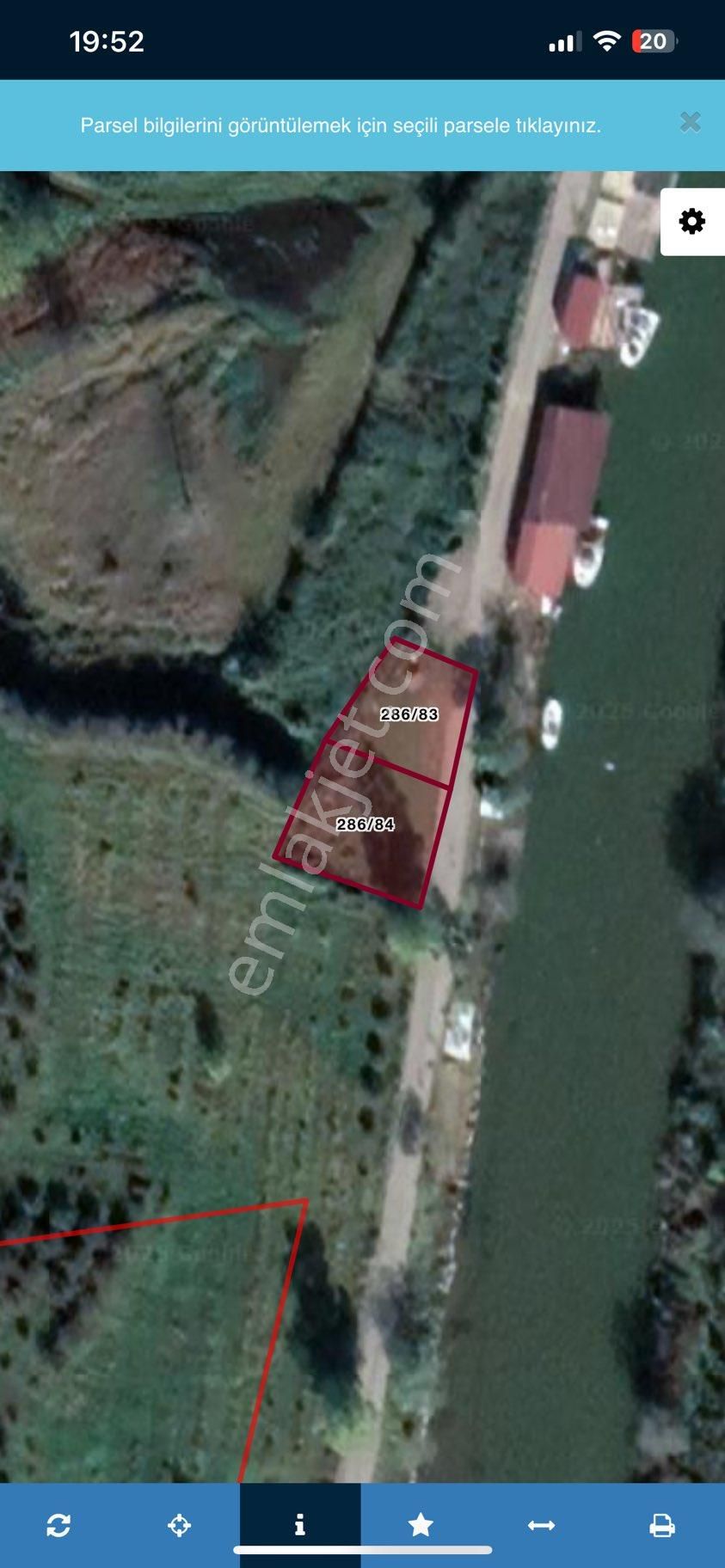 Karasu Kuzuluksatılık Parseller Göl Manzarali Denize 150 M2 Mesafede