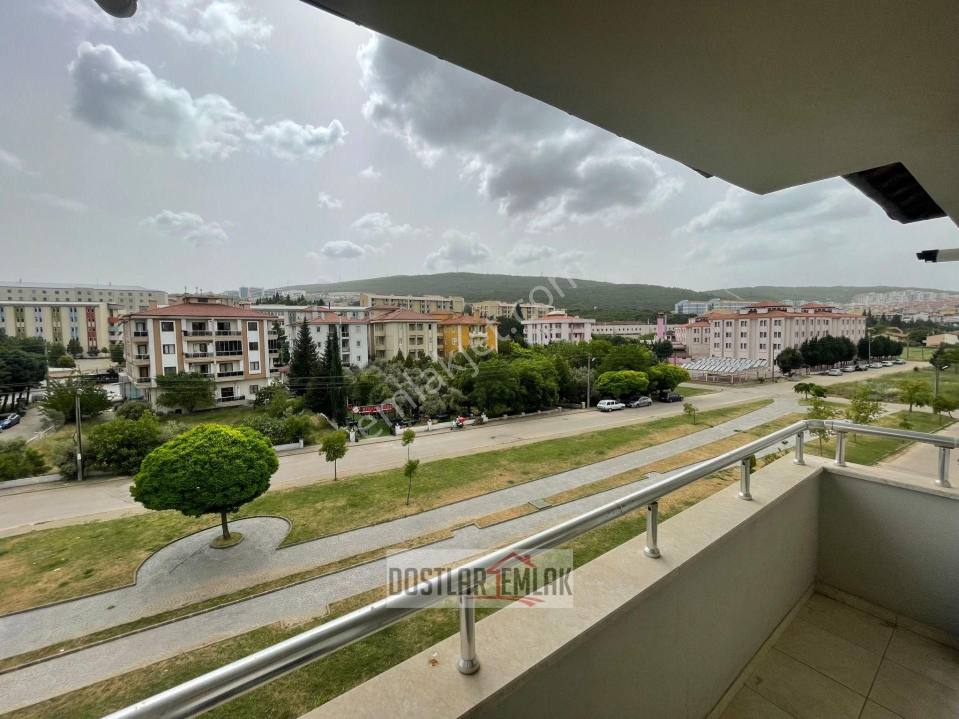 Dostlar Emlaktan Kötekli Gençlik Parkı Arkası Kiralık 1+1 Daire