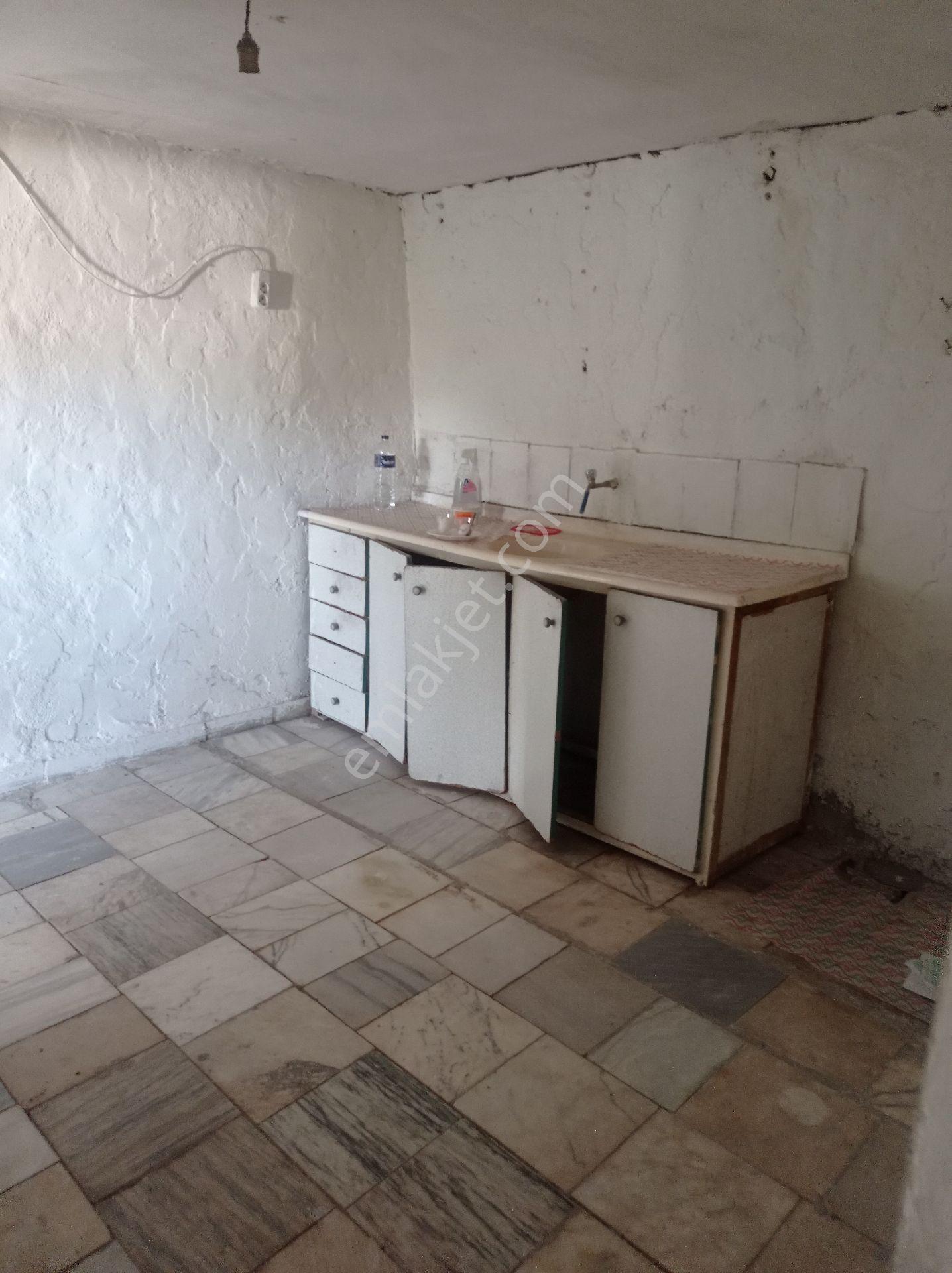 Yeliz'den Manisa Soma'da Satılık Müstakil Ev - Görsel 15