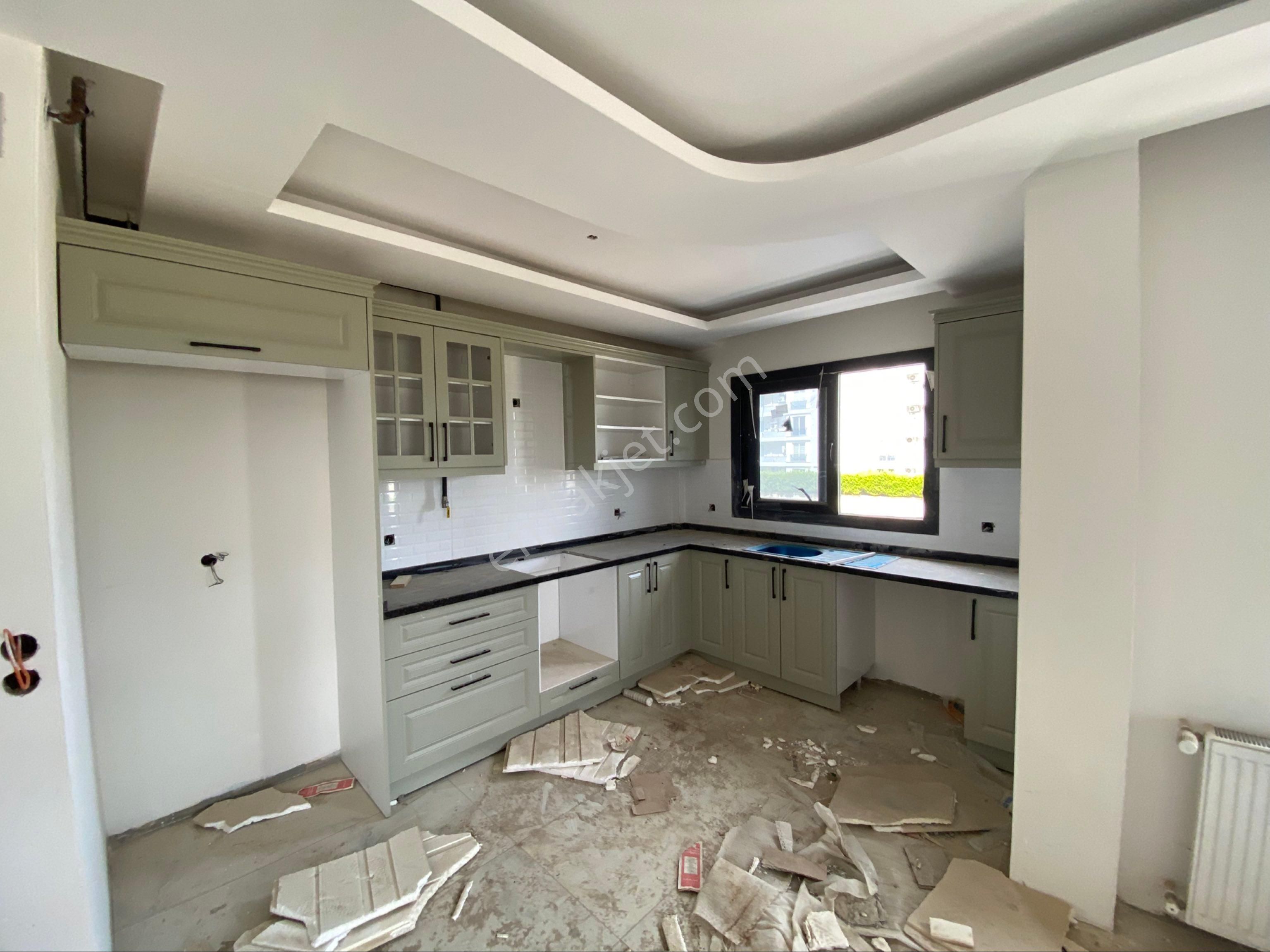 Gürselpaşada Sıfır 4+1 Sosyal Donatılı Site Yatırıma Uygun