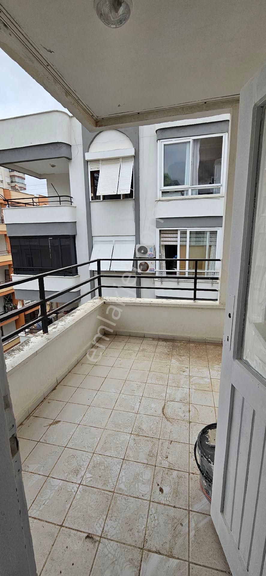 Alanya Mahmutlar Barbaros Caddesi Üzerinde Büyük Migros Karşısı 2+1 Ayrı Mutfaklı - Görsel 17
