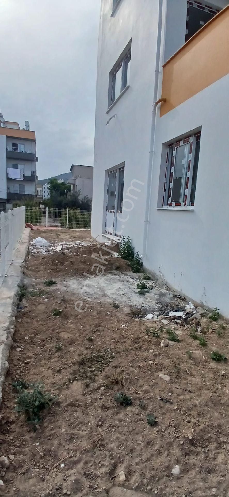 Sayağzında Özel Bahçeli Dublex