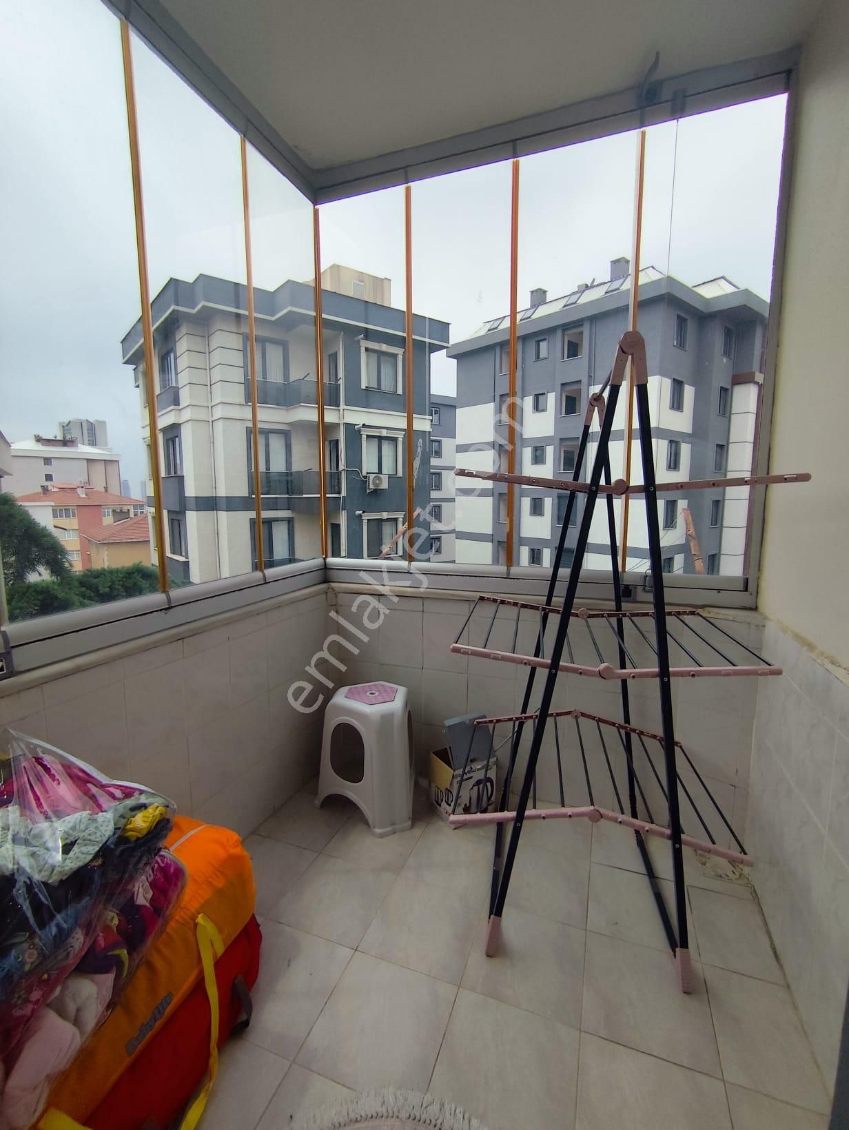 Adnan Kahveci Metroya Yürüme Arakat 3+1 Kapalı Balkonlu Kiralık