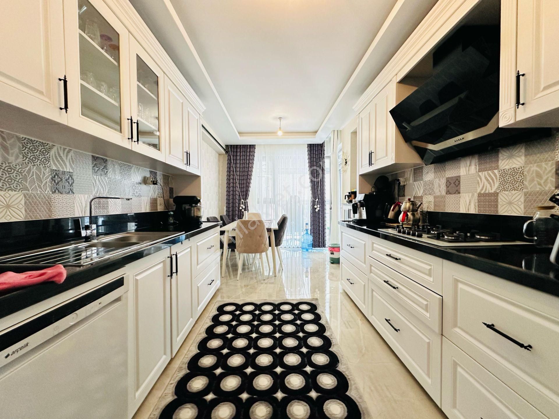 Kalecik Emlak'tan Seçkin Sitede Konforlu Yaşam Full Yapılı 4+1
