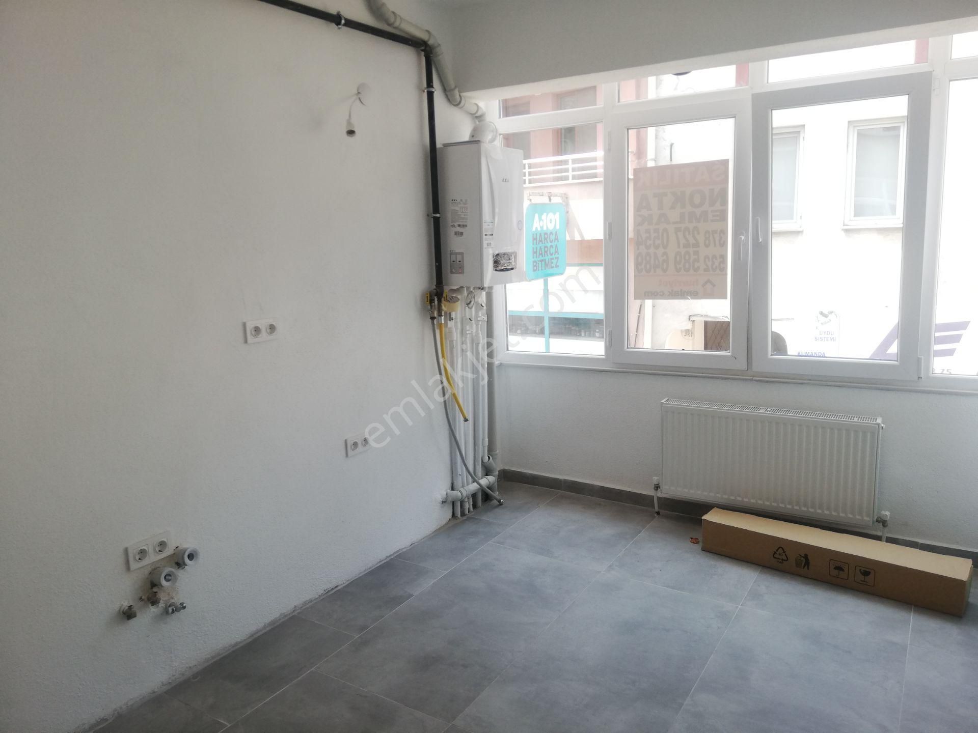 Kemer Köprü Mahallesinde Caddede Komple Bina - Görsel 9