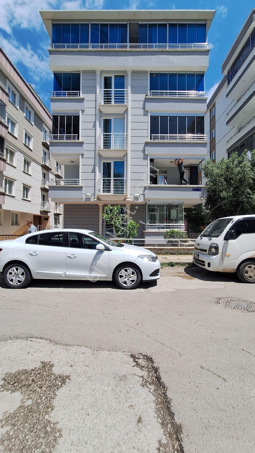 Atakent'in Göbeğinde Satılık 3+1 Daire