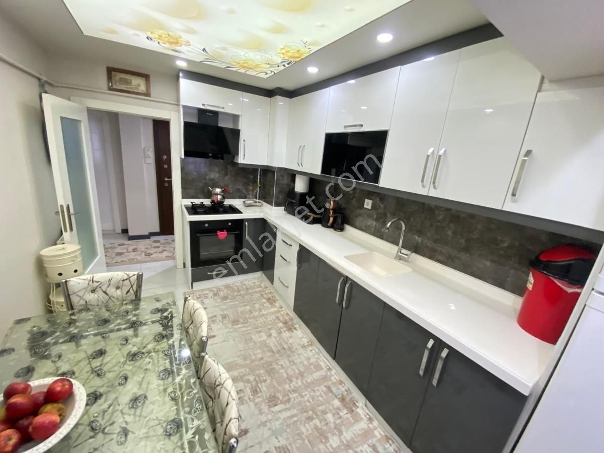 Sincan Mareşal Çakmak Mah 3+1 Katta Ultra Lüks Yapılı Daire