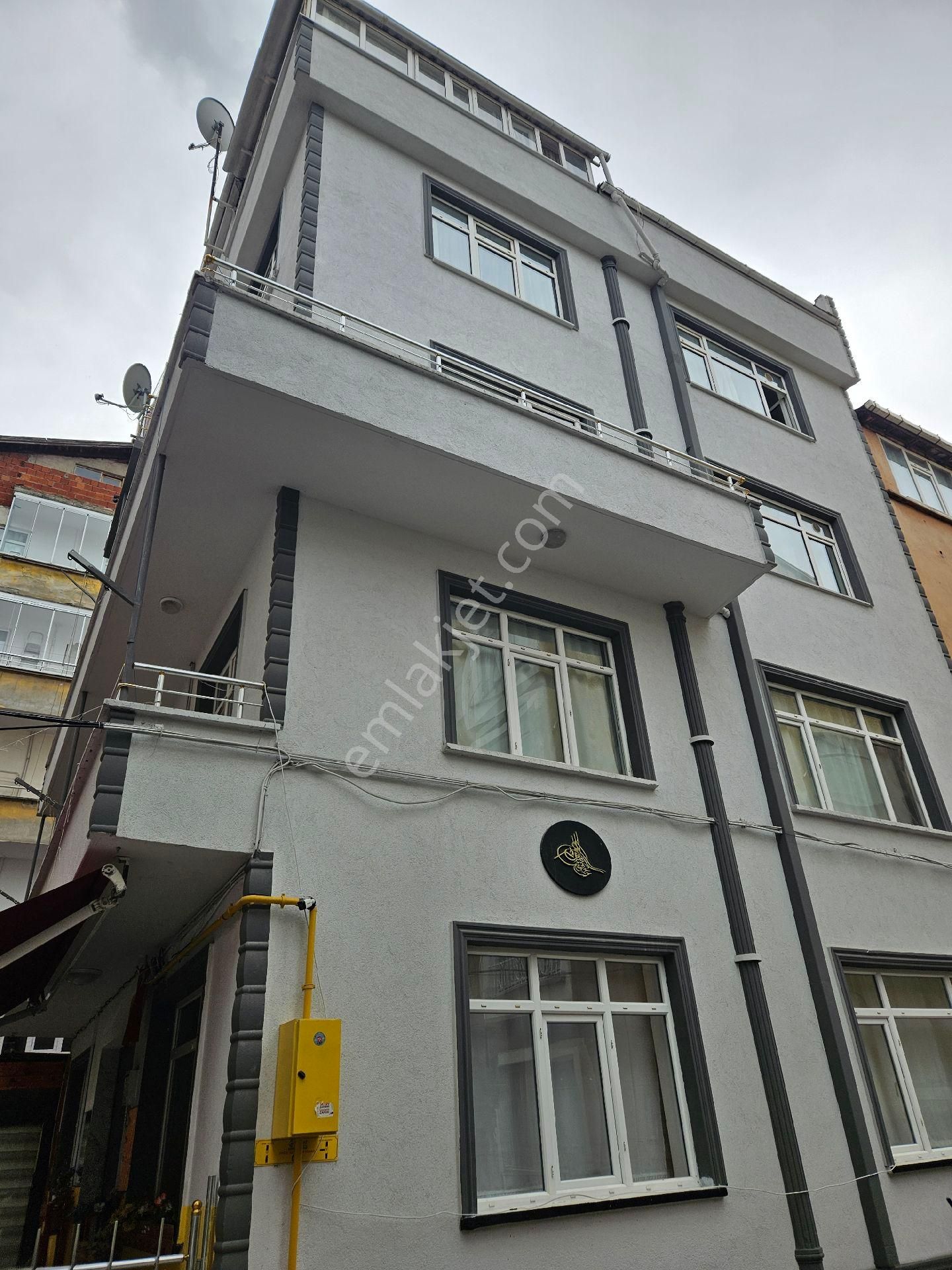 Mia'dan İlkadım Merkezde Kiralık (faturalar Dahil)eşyalı 1+1 Daire