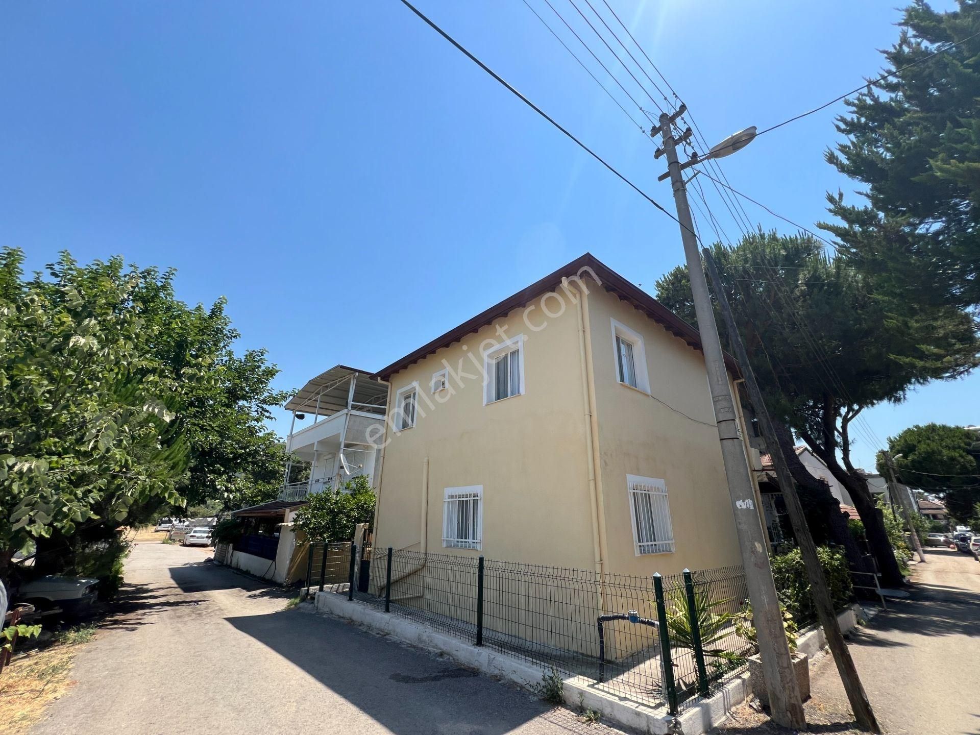 Ürkmez'de Köşe Konumda Denize 250metre 7+1 Dubleks Yazlık - Görsel 28