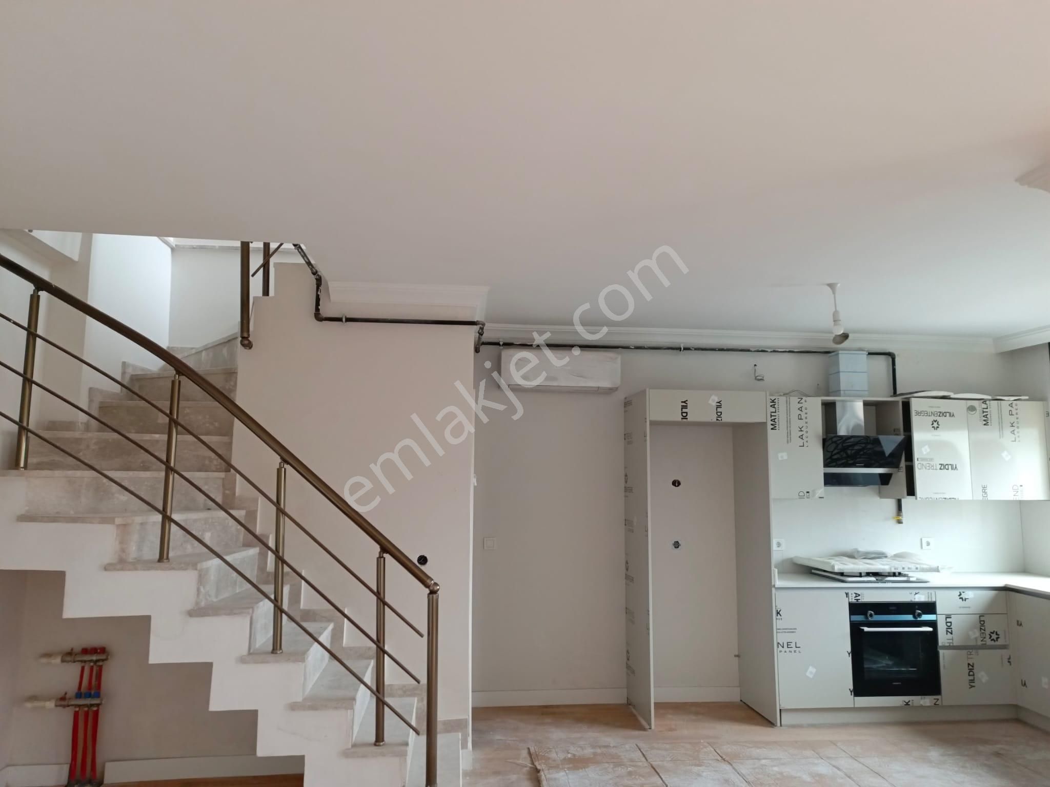 Bağdat Cad.üzeri,sıfır,3+1 Geniş Teraslı, Kullanışlı Dublekstir. - Görsel 8