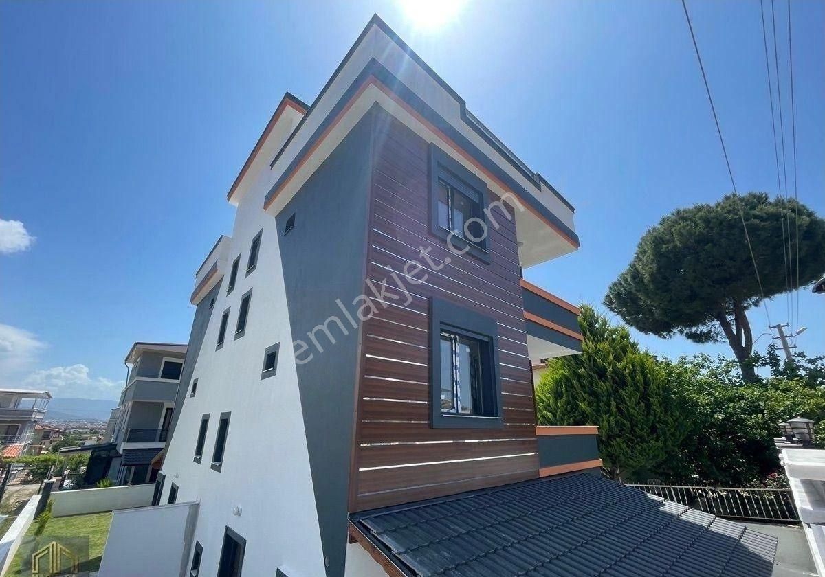 İzmir Seferihisar Doğanbey De Satılık 4+1 Deniz Manzaralı Yazlık Villa