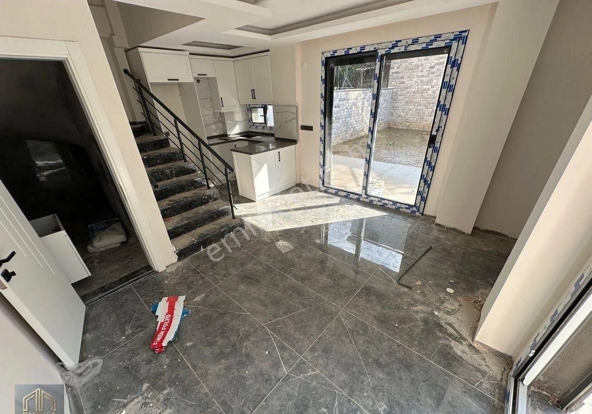 İzmir Seferihisar Ürkmez De Satılık 2+1bahçeli Yazlık Villa - Görsel 10