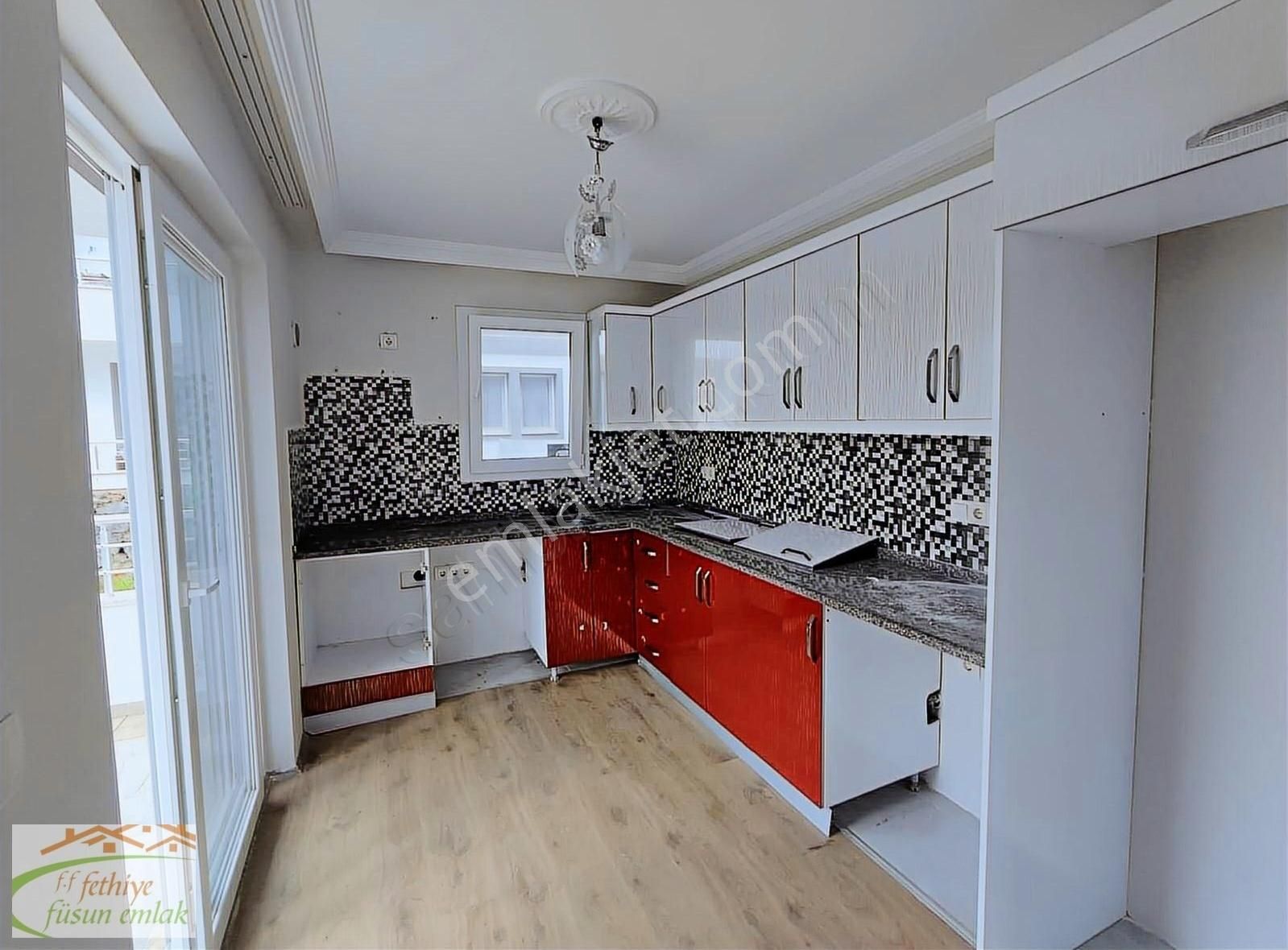 Füsun Emlak'tan Çamköy Mah. Giriş Katı 2+1 Daire Kiralıktır