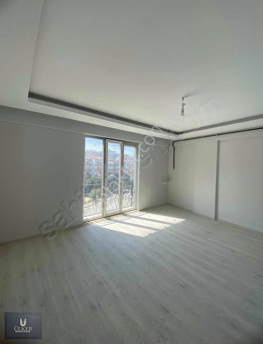 Ülkerden Mudanya Halitpaşa Merkezi Konumda Satılık 1+1 Daire