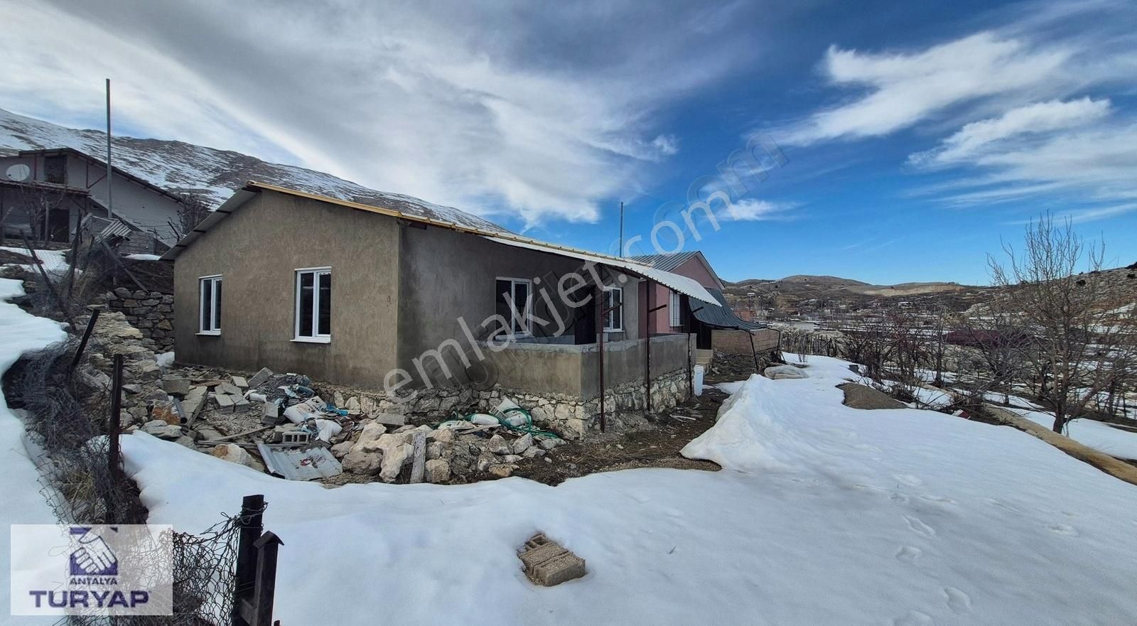 Antalya Konyaaltı Çağlarca Da Satılık 2+1 Müstakil Ev - Görsel 2