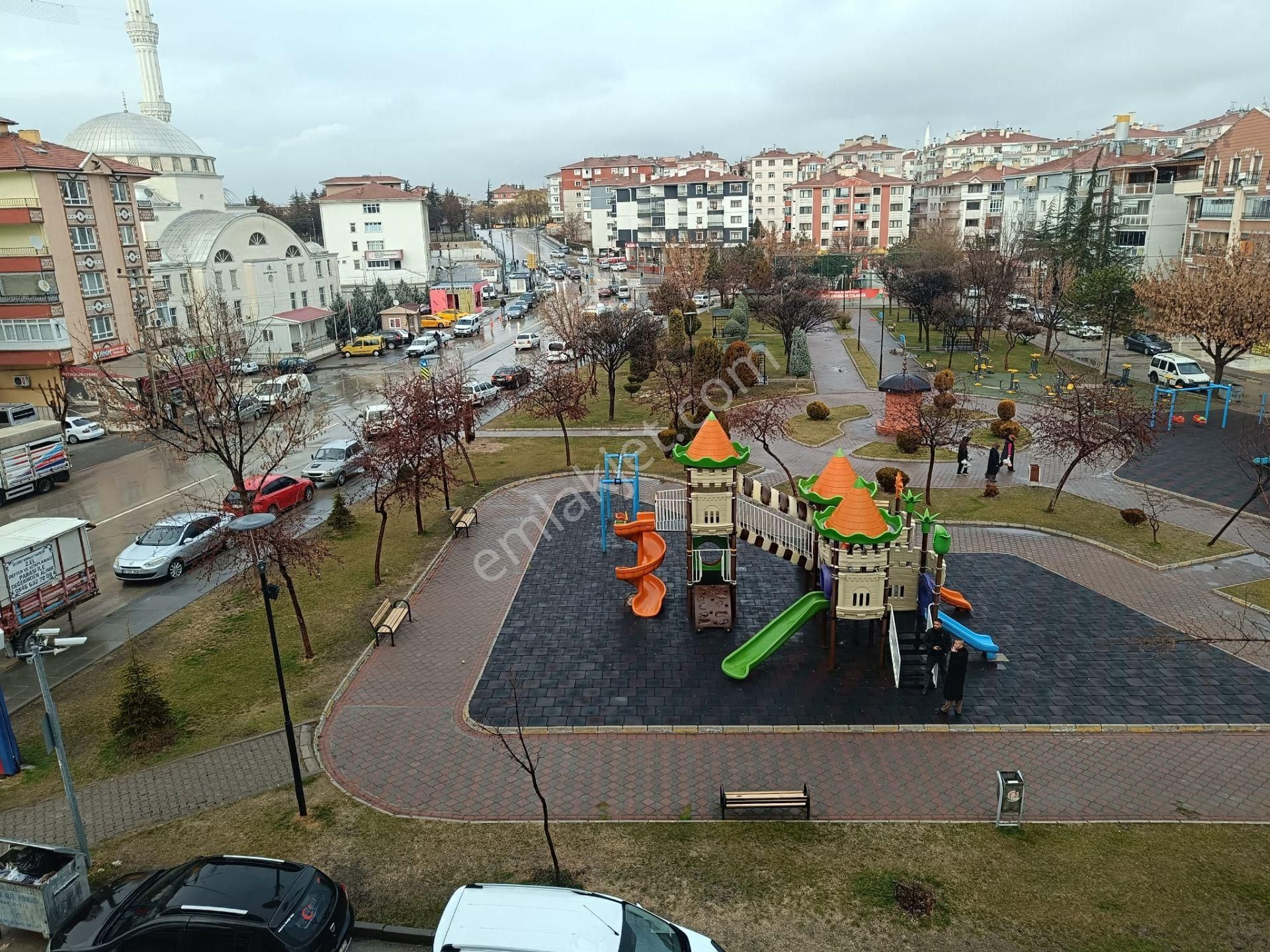 Malazgirt Mah. 3+1 Asansörlü Ara Katta Park Cepheli Satılık Daire