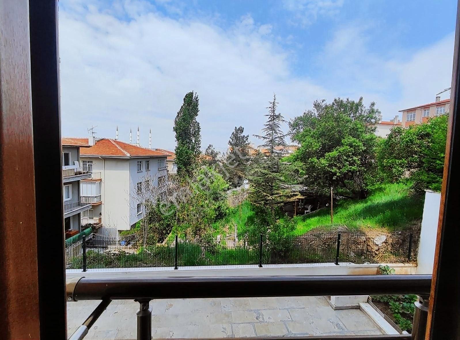Yaprak Sk Yeni Bina Yüksek Giriş K.otopark 3+1 Satılık