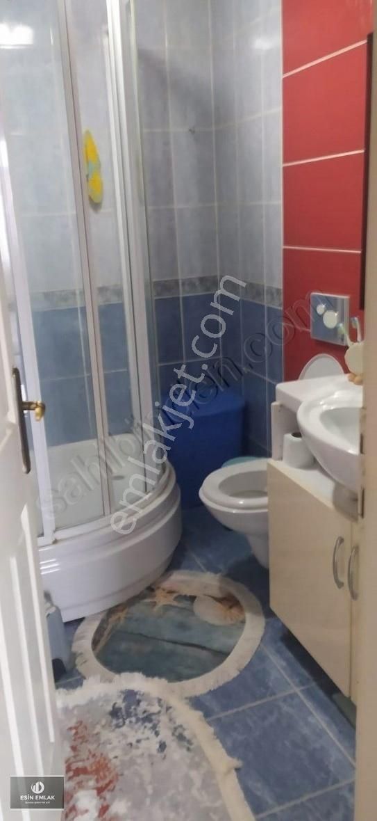 Kavakpınar Mah Balkonlu Arakat Okula Yakın 3+1 Satılık Daire